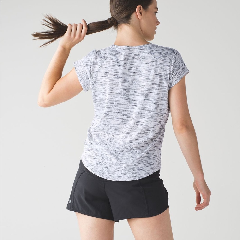Lululemon run around tee tiger space dye black and white - Picture 2 of 5